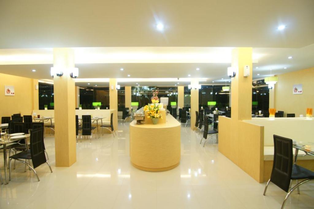 Dragon Beach Resort Jomtien Pattaya 외부 사진