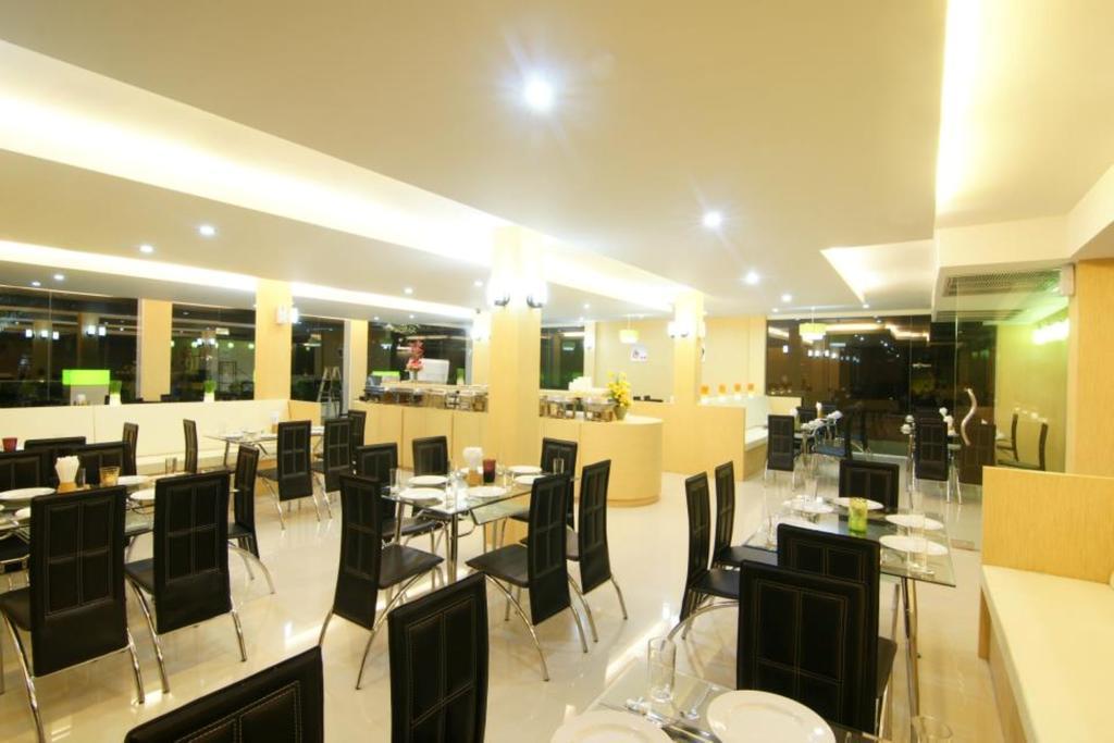 Dragon Beach Resort Jomtien Pattaya 외부 사진